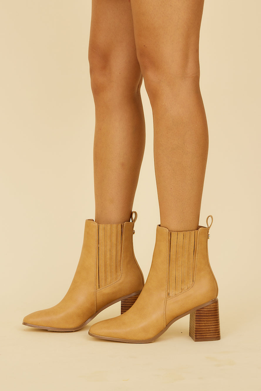 VERALI Limber Chelsea Ankle Boot Caramel Softee-Seaa Fashion