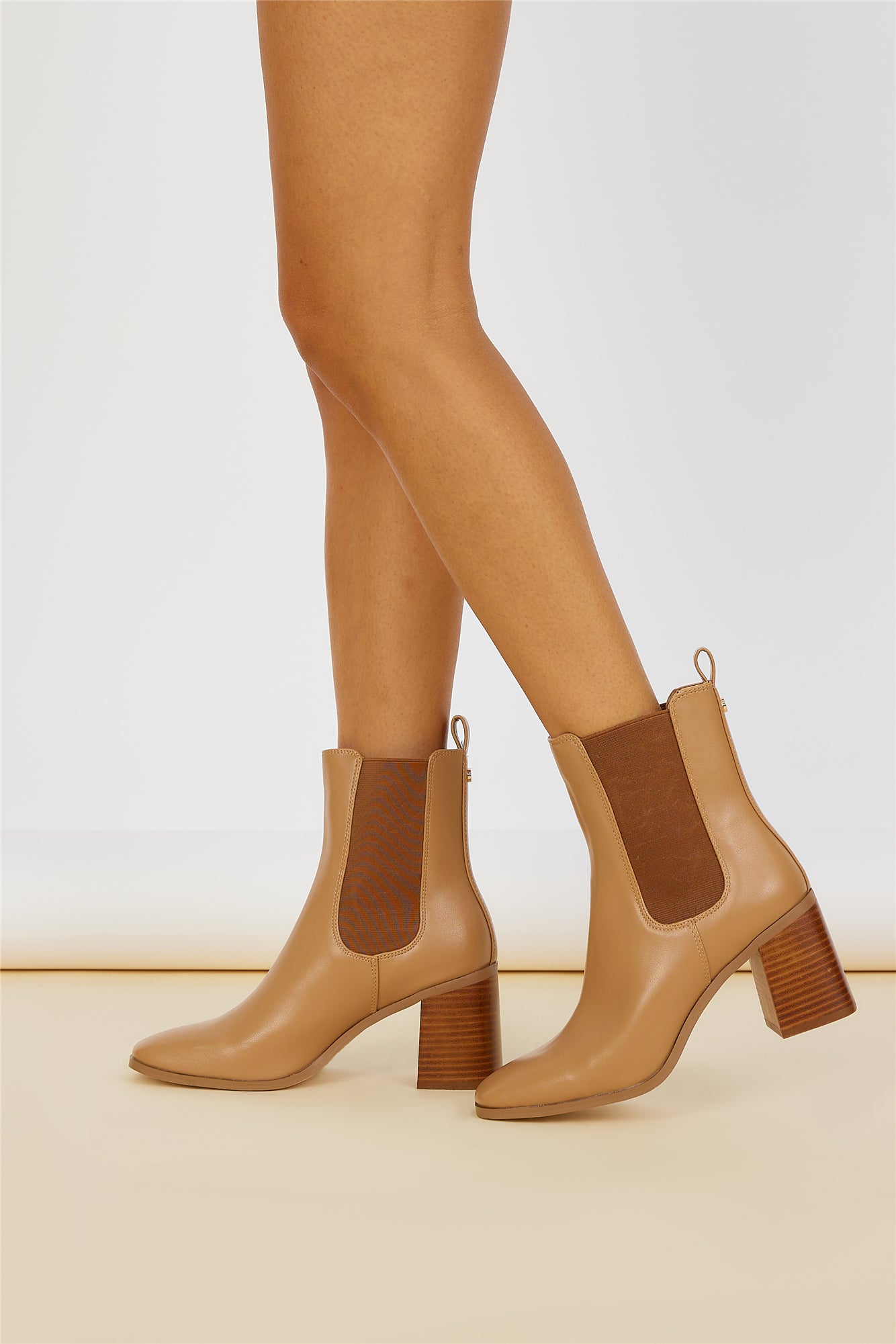 VERALI Lila Ankle Sock Boots Dark Camel Smooth-Seaa Fashion