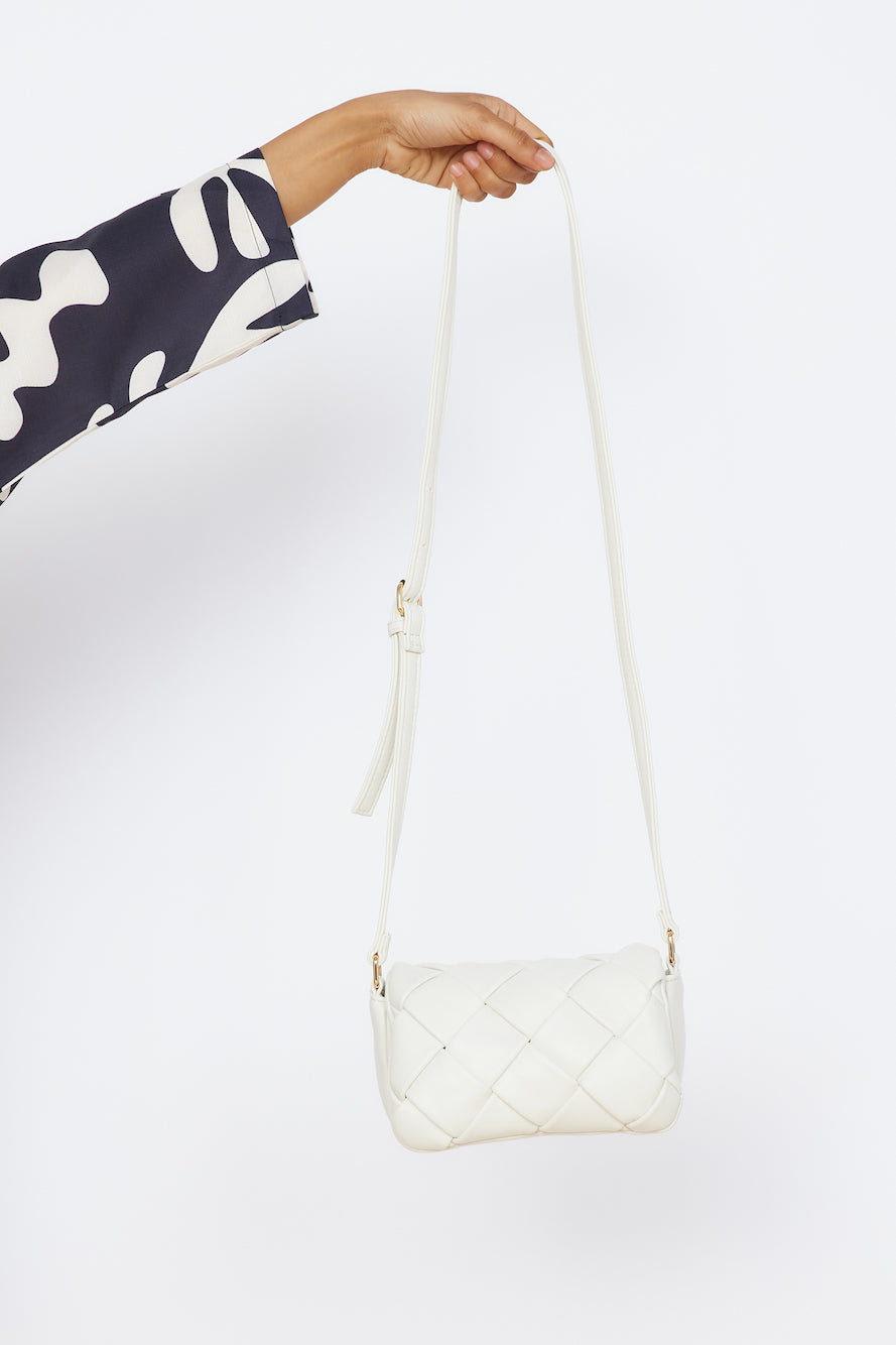 BILLINI Bardot Cross Body Bag Bone-Seaa Fashion