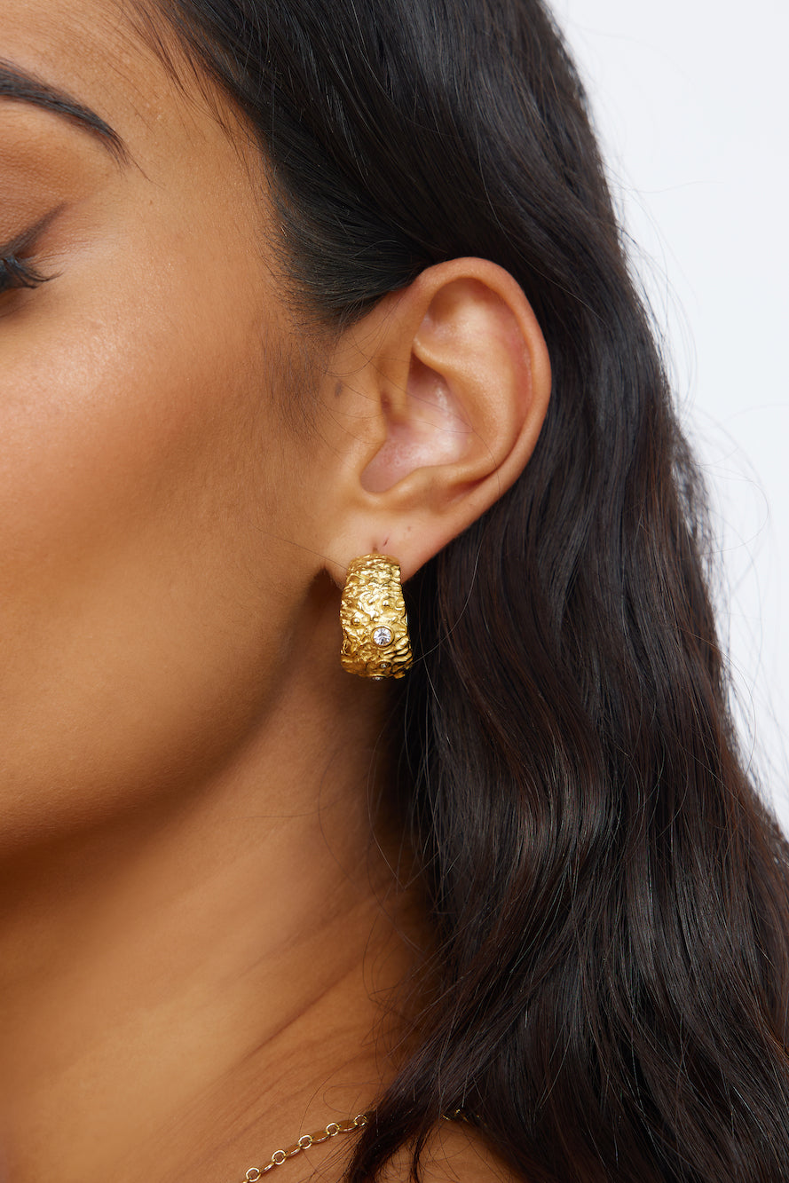 18k Gold Cliff Side Earrings Gold-Seaa Fashion