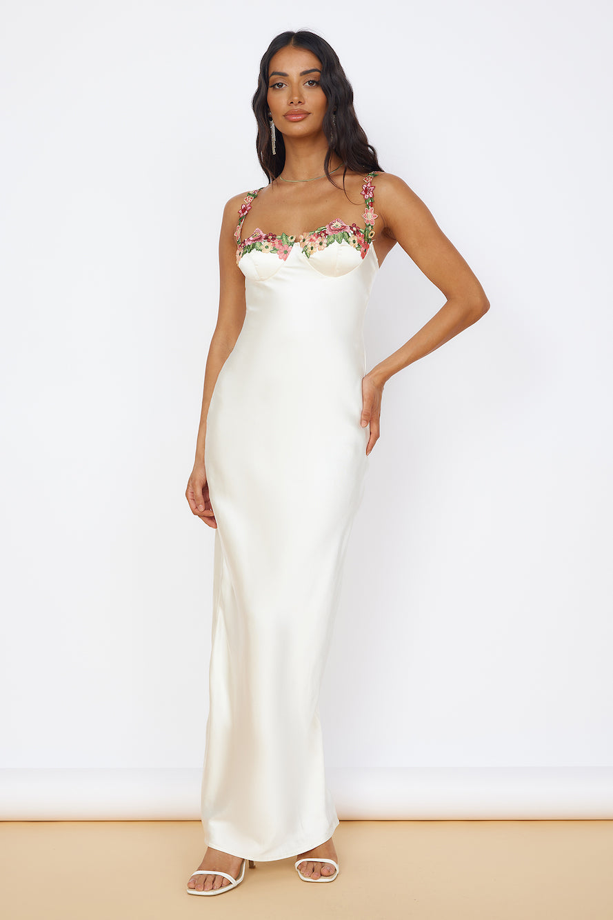 Magnetic Forces Maxi Dress White-Seaa Fashion
