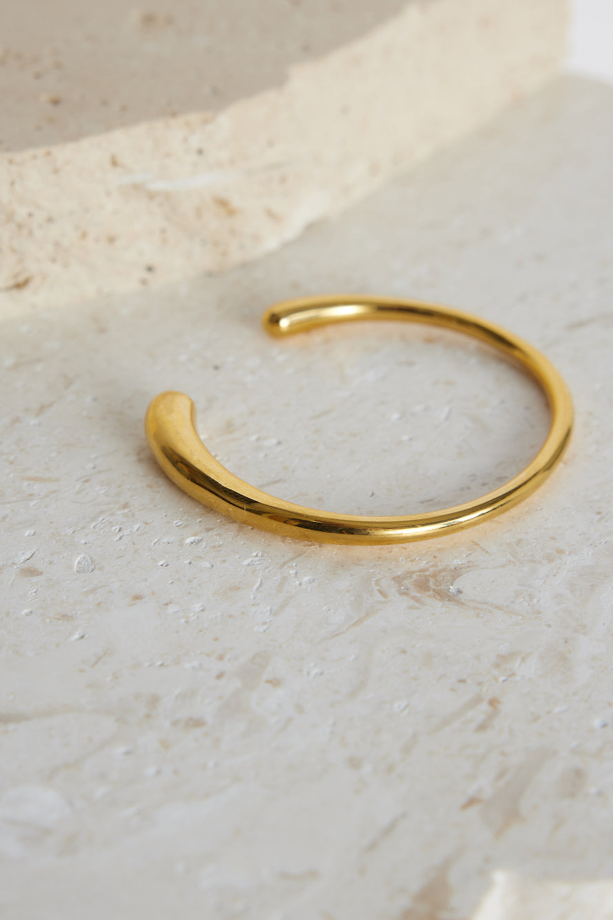 18k Gold Plated Teardrop Bracelet Gold-Seaa Fashion