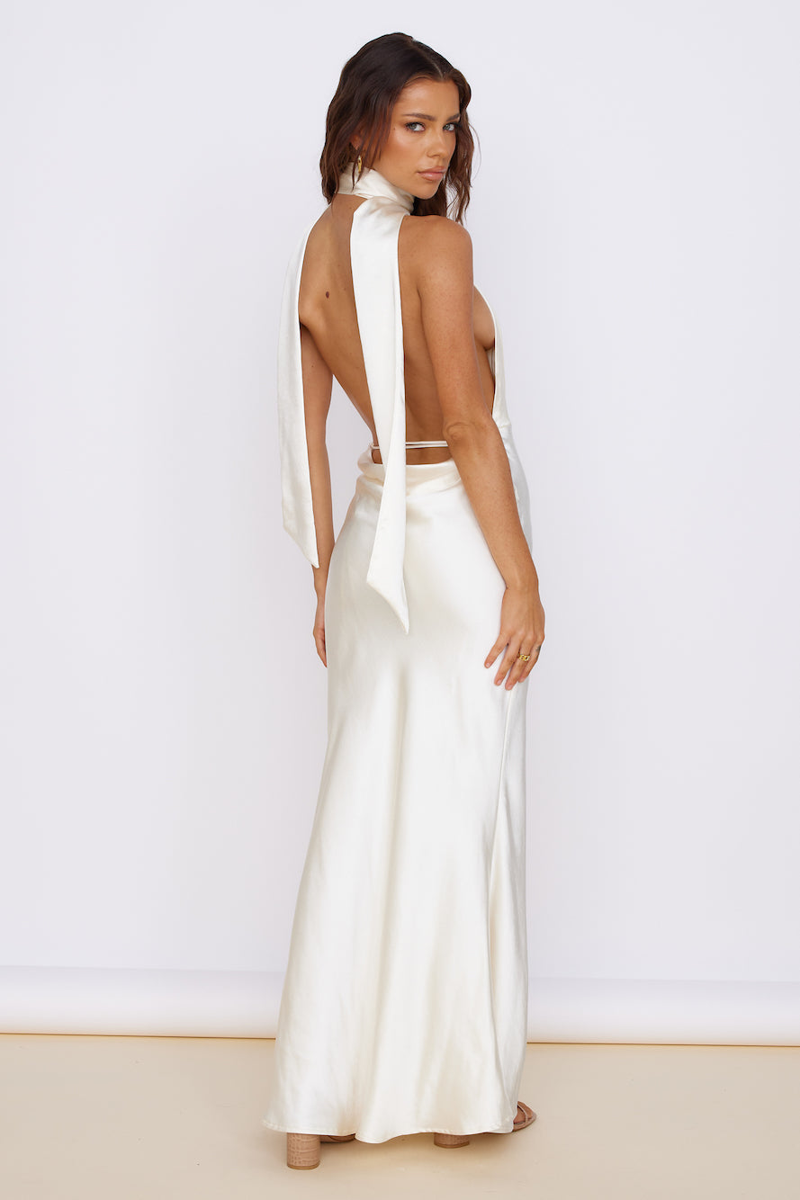 Enchanted Dreams Maxi Dress Cream-Seaa Fashion