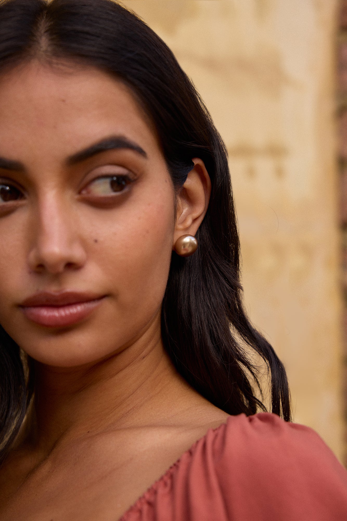 Mu & Mims Earings Gold-Seaa Fashion