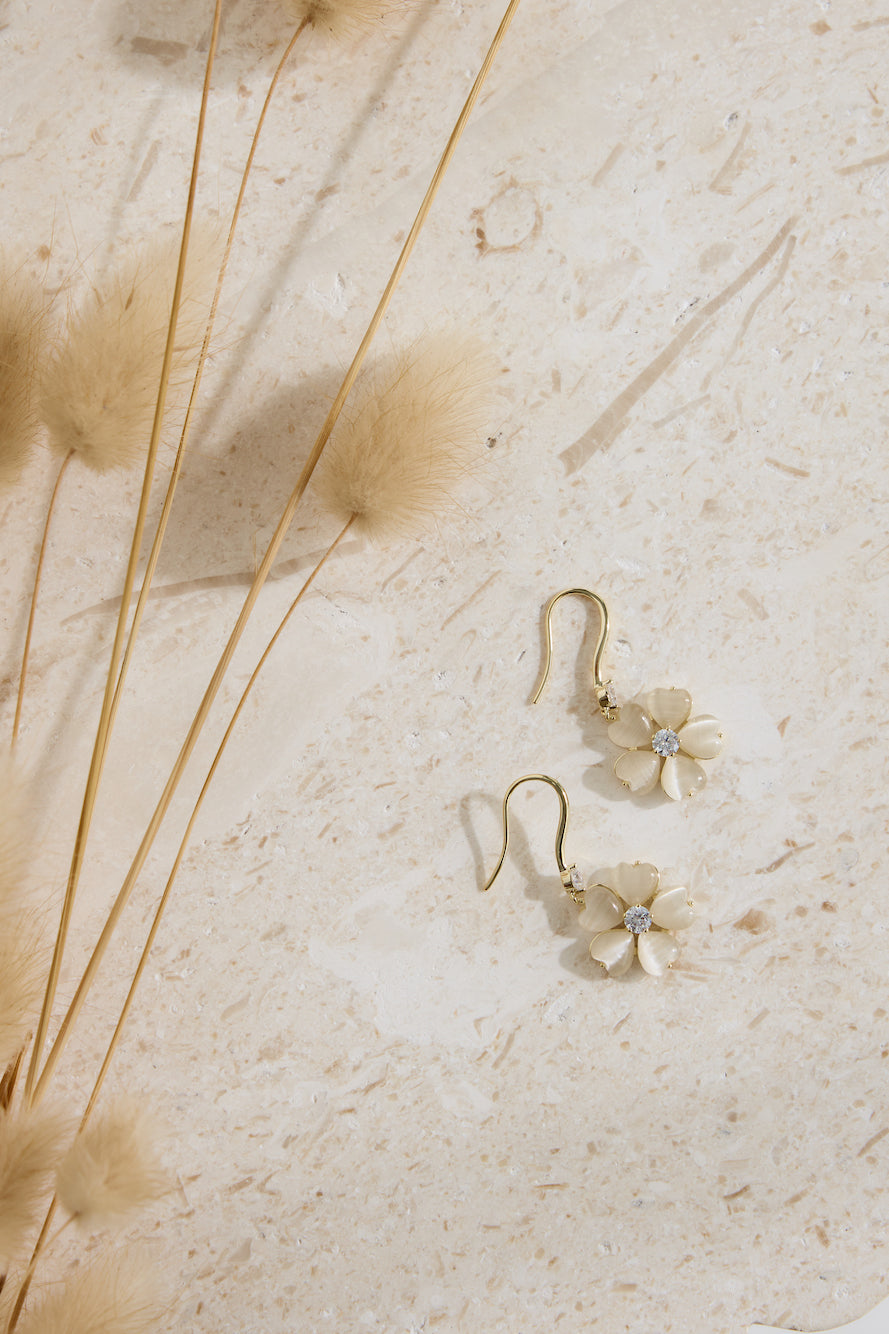 18k Gold Plated Floral Feels Earrings Gold-Seaa Fashion