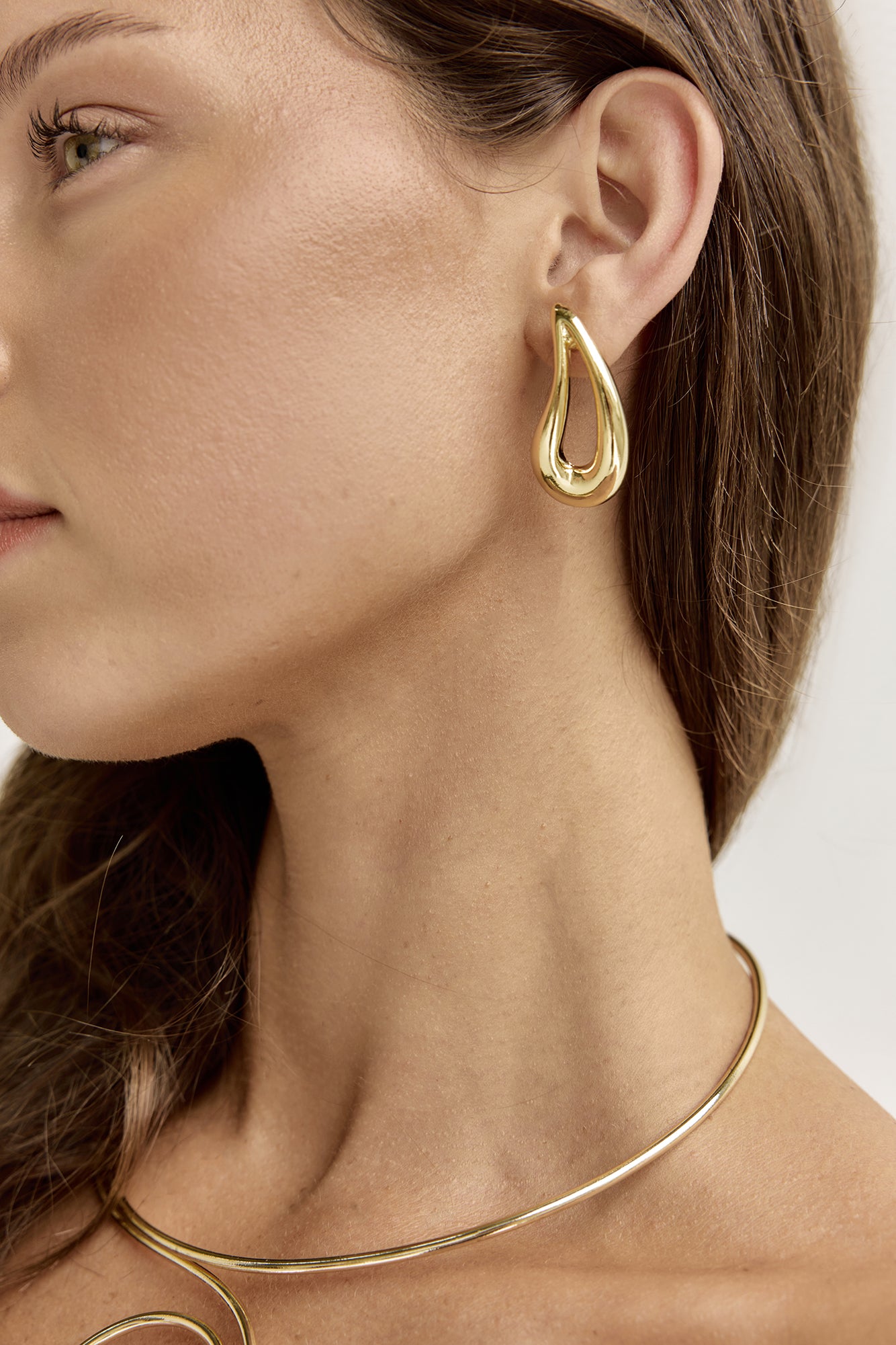 Golden Waves Earrings Gold-Seaa Fashion