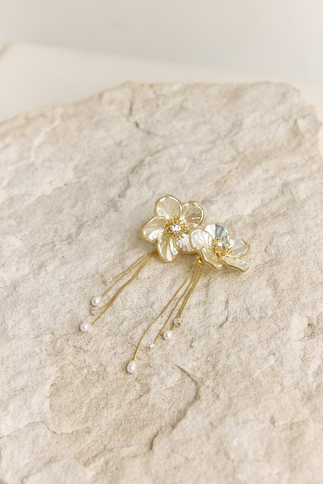 18k Gold Plated Moon Blooms Earrings Gold-Seaa Fashion