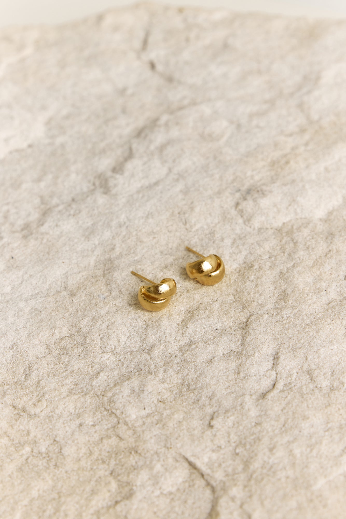 Alira Earrings Gold-Seaa Fashion