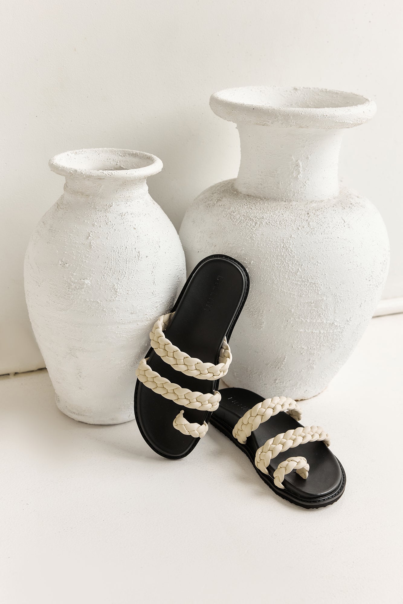 Rylan Slides Bone-Seaa Fashion