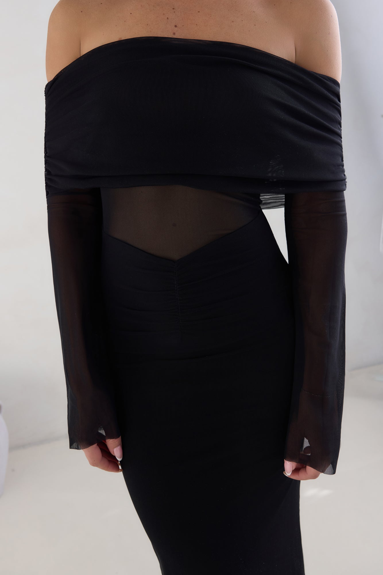 Sands Of Somewhere Off Shoulder Maxi Dress Black-Seaa Fashion