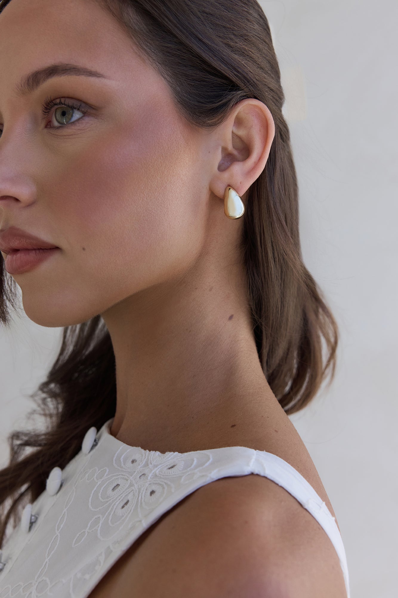 Luna Drops Earrings Gold-Seaa Fashion