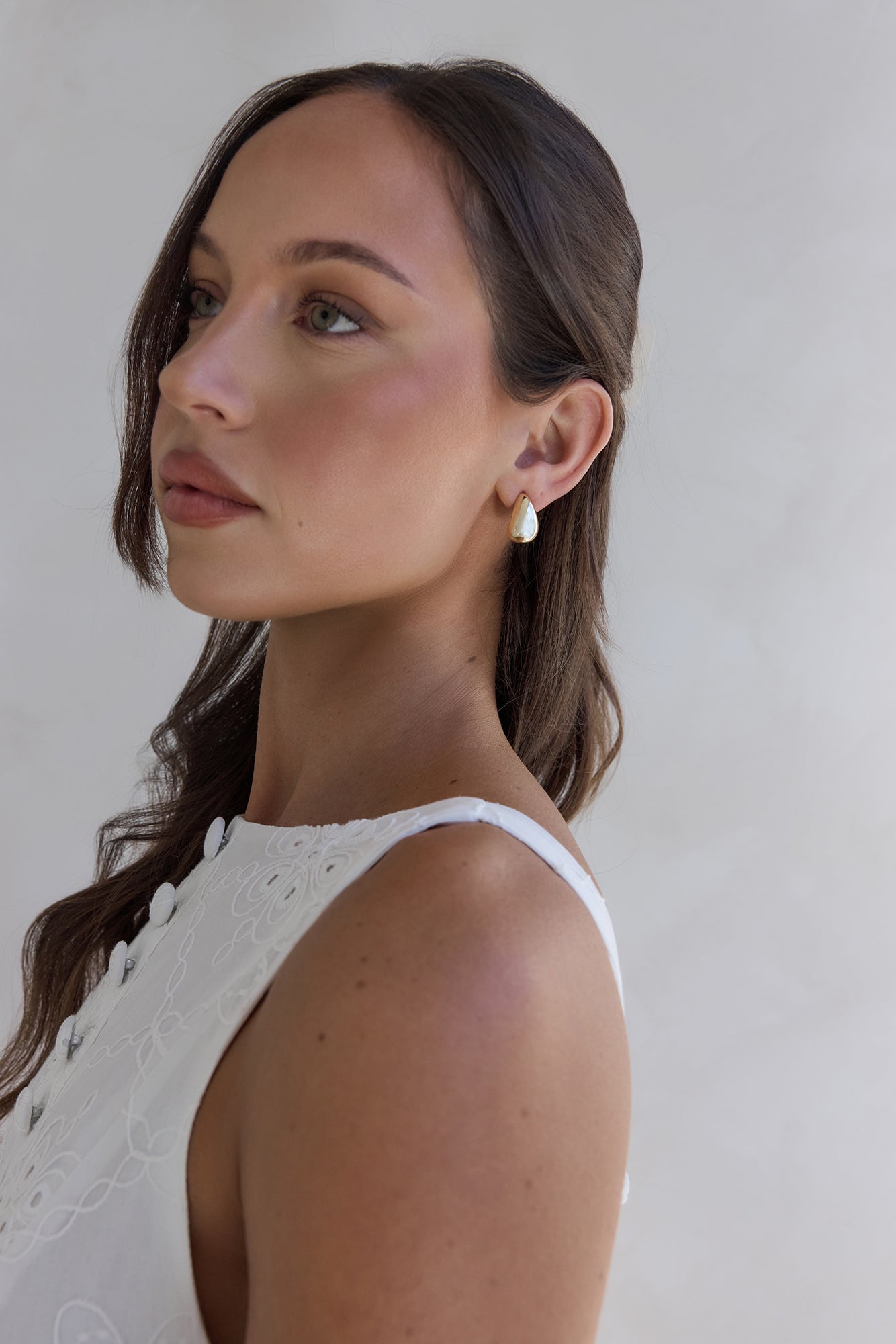 Luna Drops Earrings Gold-Seaa Fashion