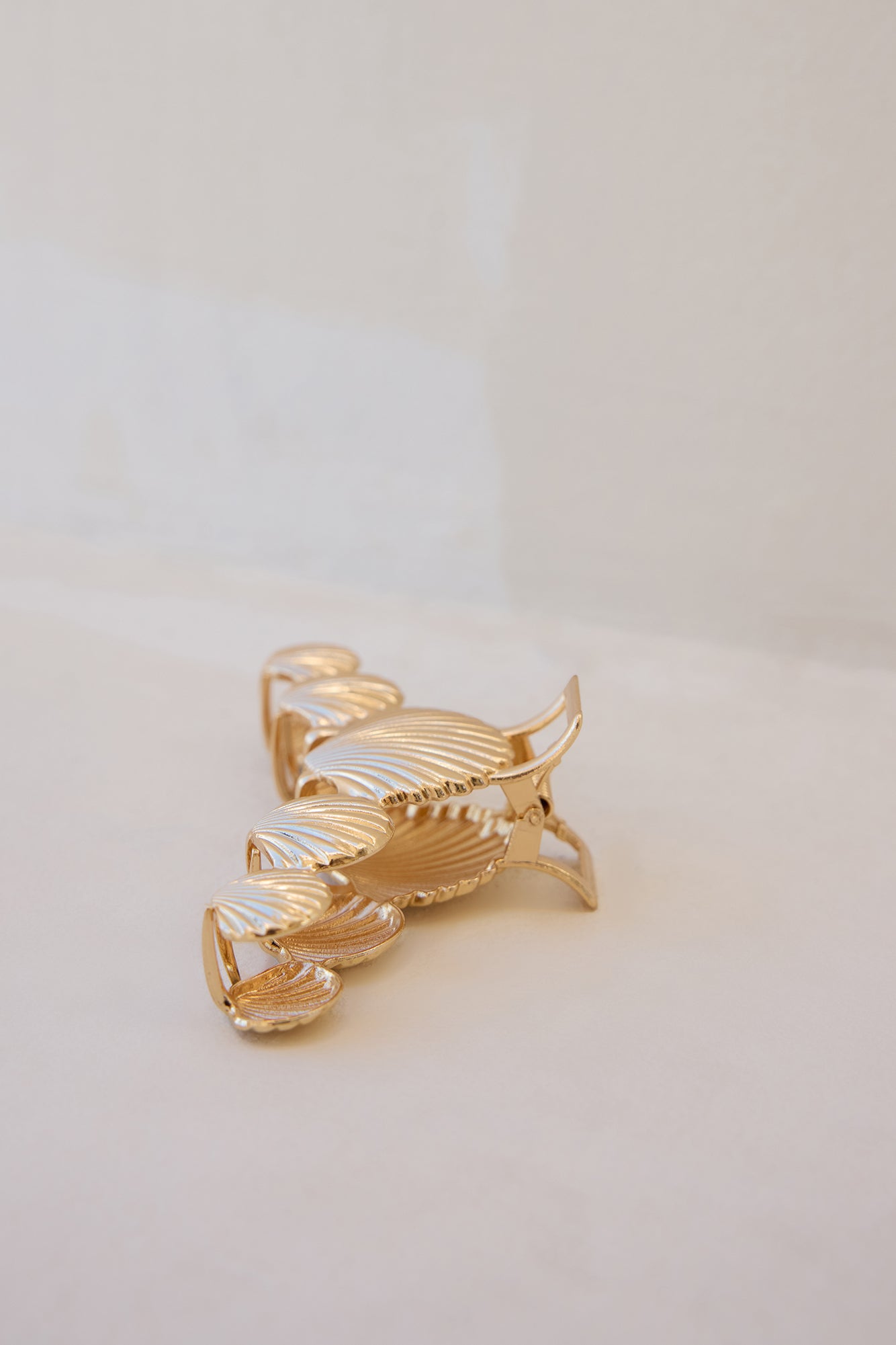 Sea Shell Claw Clip Gold-Seaa Fashion