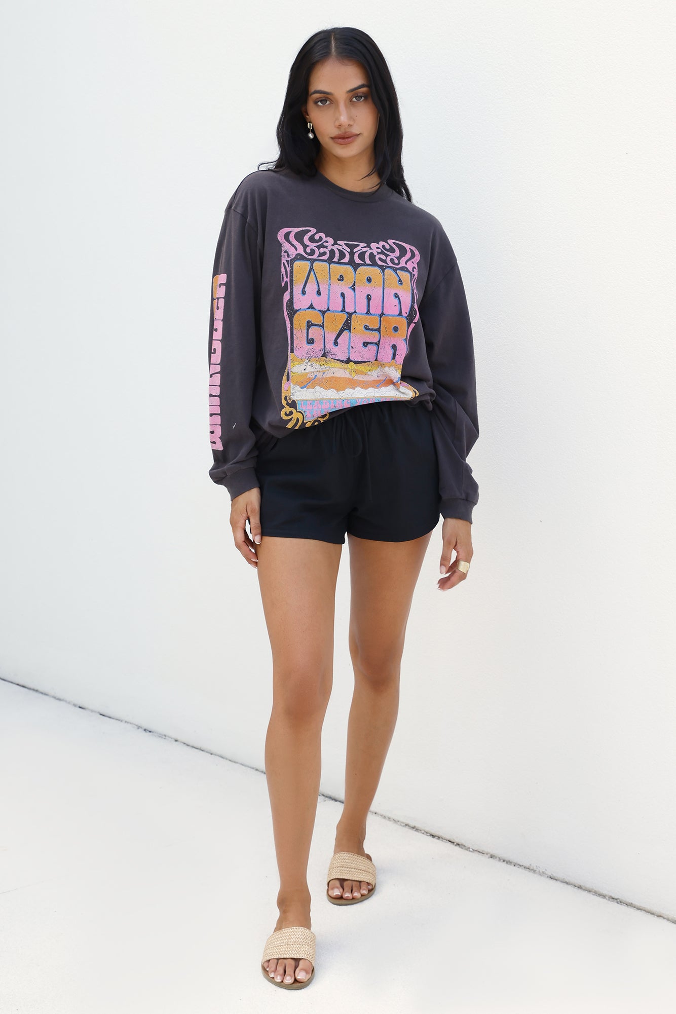 The Stacked L/S Tee Worn Black-Seaa Fashion