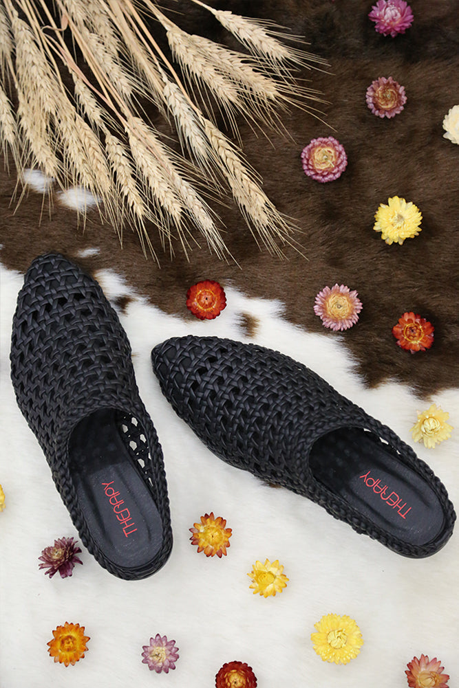 THERAPY Porto Mules Black-Seaa Fashion