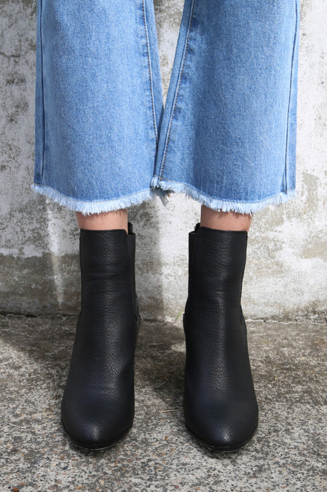 BILLINI Jaida Boot Black-Seaa Fashion