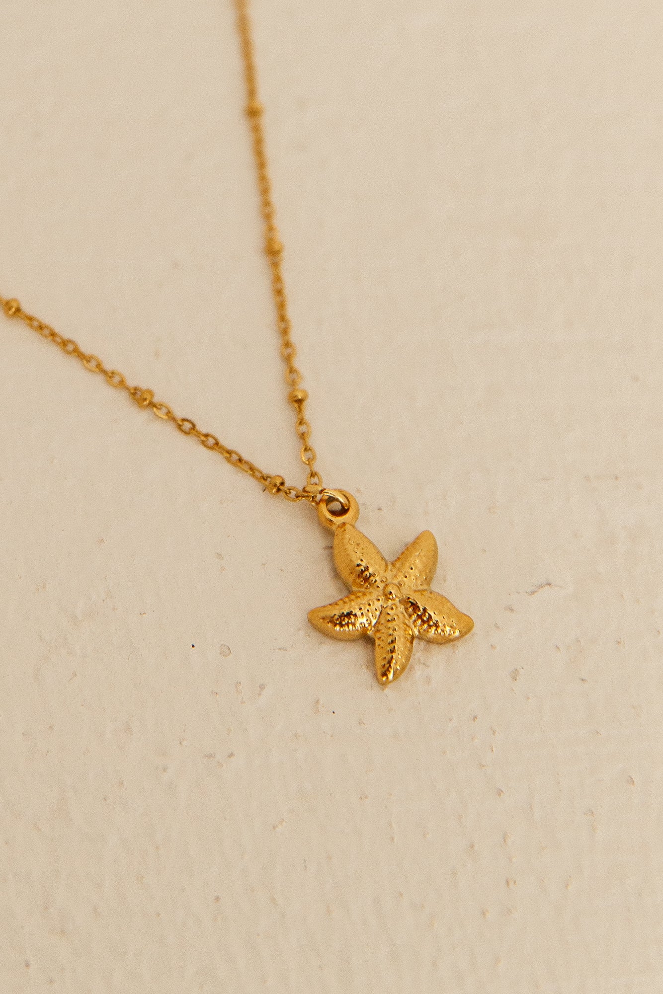 18K Gold Plated Ocean Find Necklace Gold-Seaa Fashion