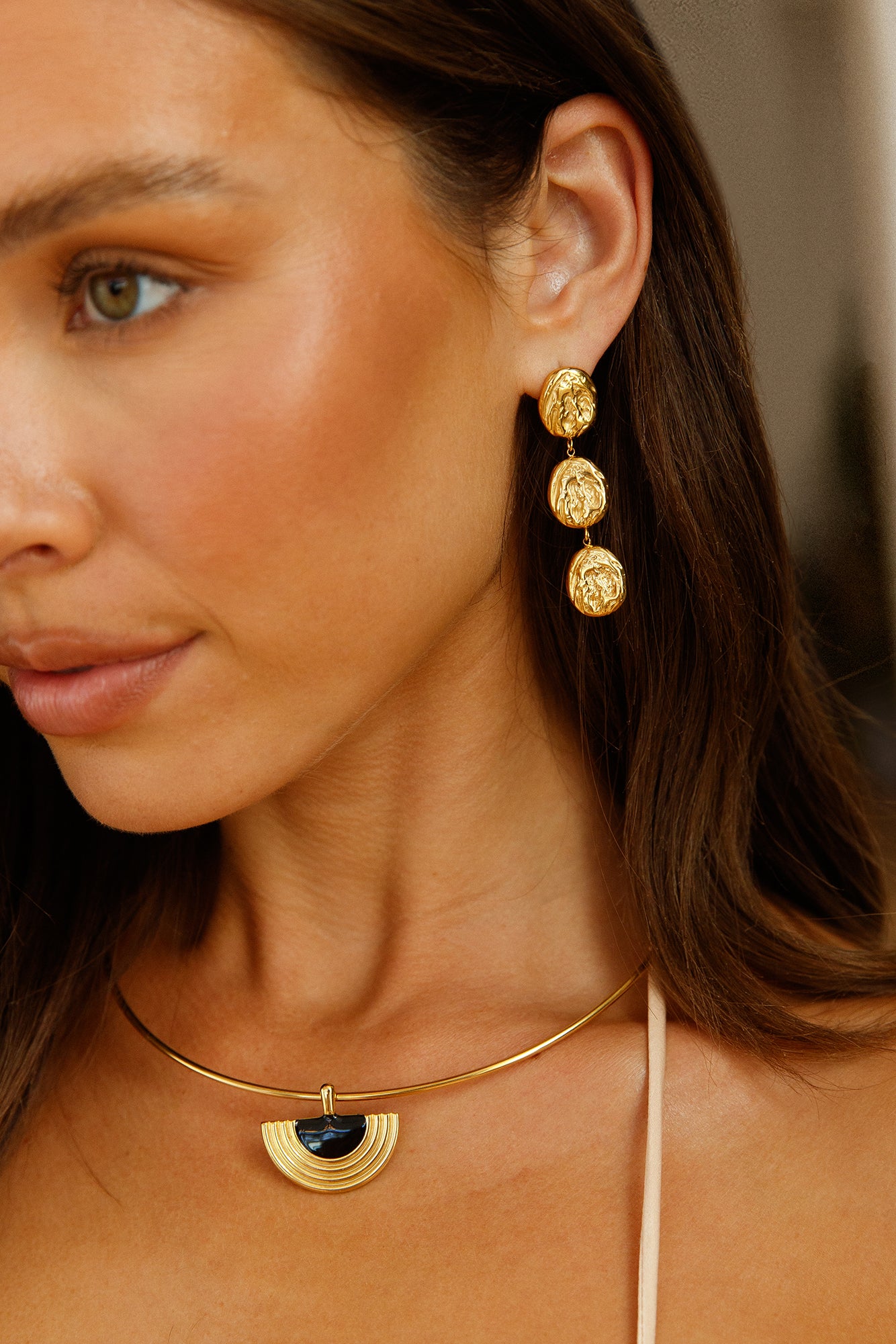 18k Gold Plated Luna Glow Necklace Gold-Seaa Fashion