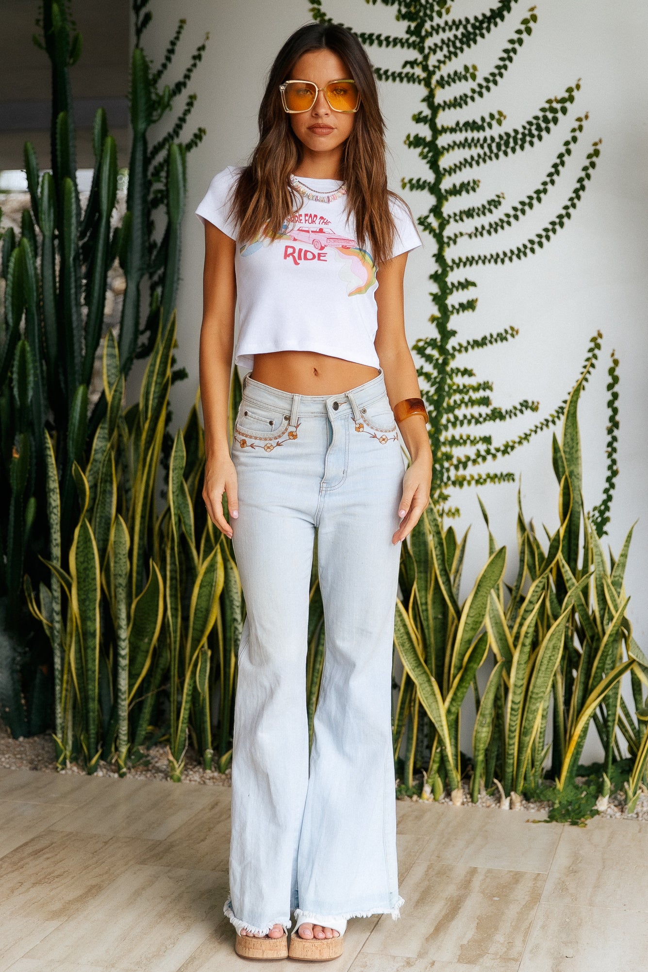 CHARLIE HOLIDAY Here For The Ride Slim Tee White-Seaa Fashion