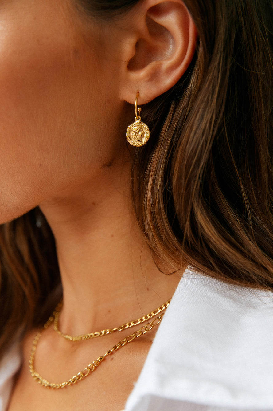 18k Gold Plated Te Amo Earrings Gold-Seaa Fashion