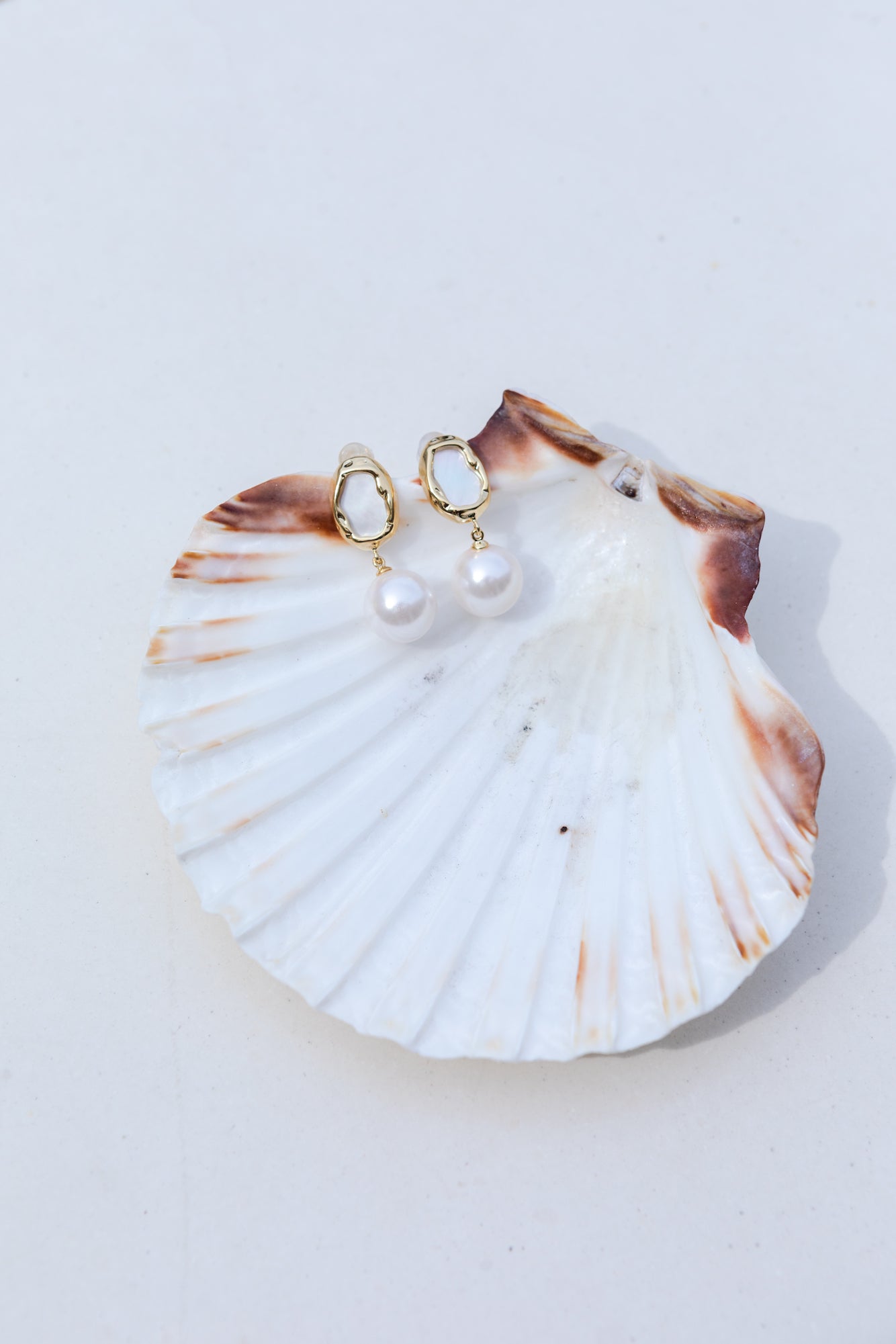 Moon Beam Earrings Gold-Seaa Fashion