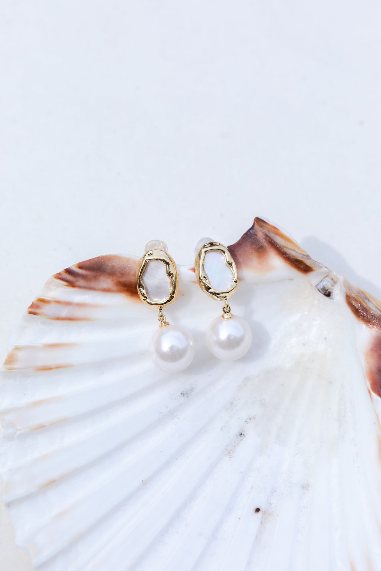 Moon Beam Earrings Gold-Seaa Fashion