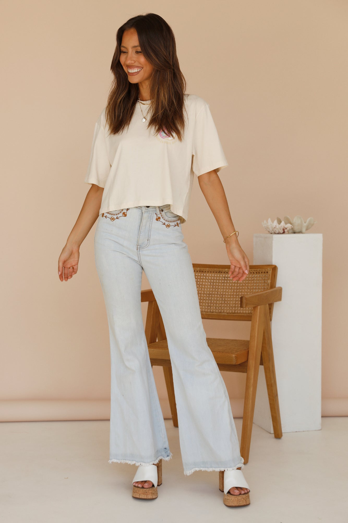 CHARLIE HOLIDAY Good Vibrations Boxy Tee Natural-Seaa Fashion