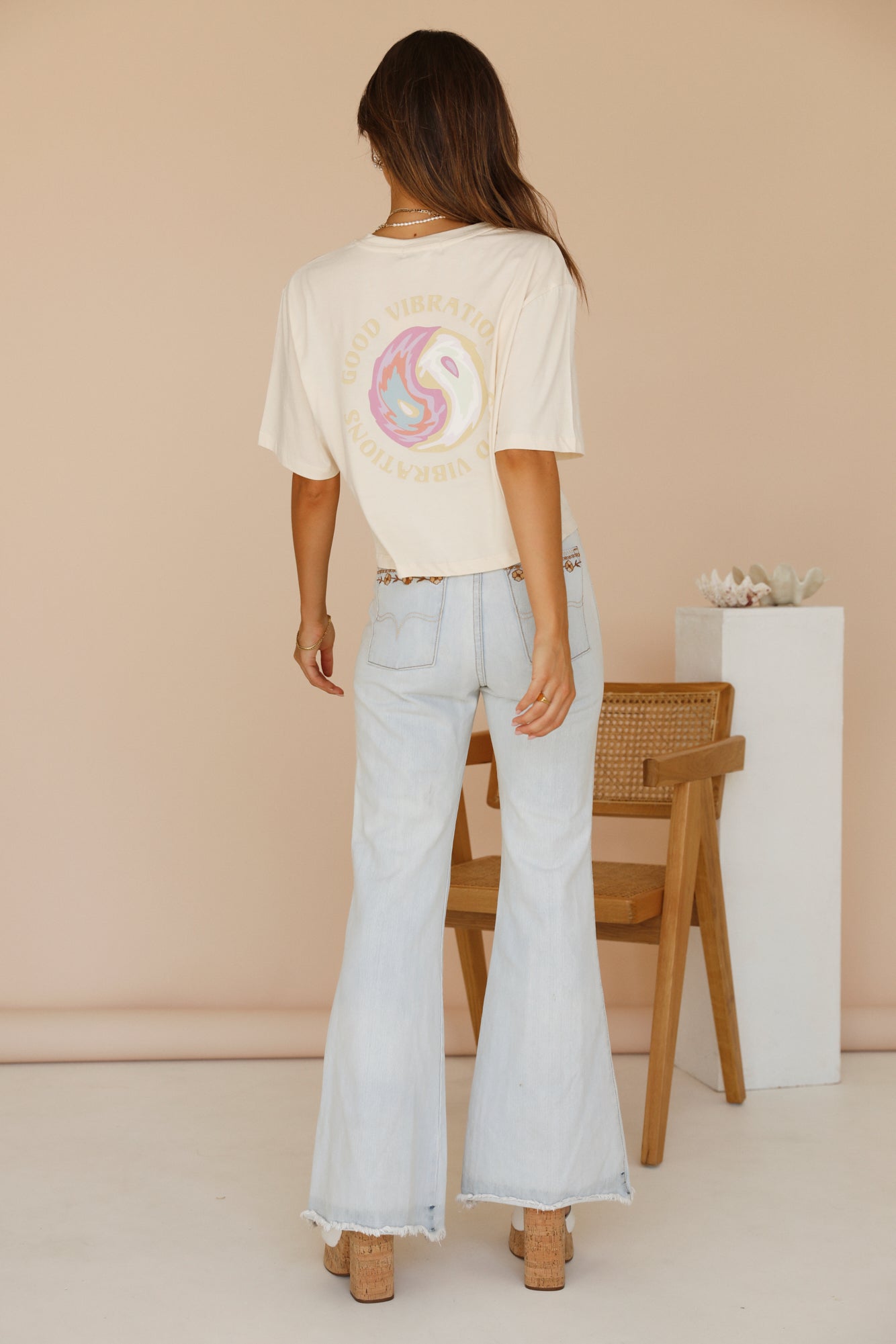 CHARLIE HOLIDAY Good Vibrations Boxy Tee Natural-Seaa Fashion