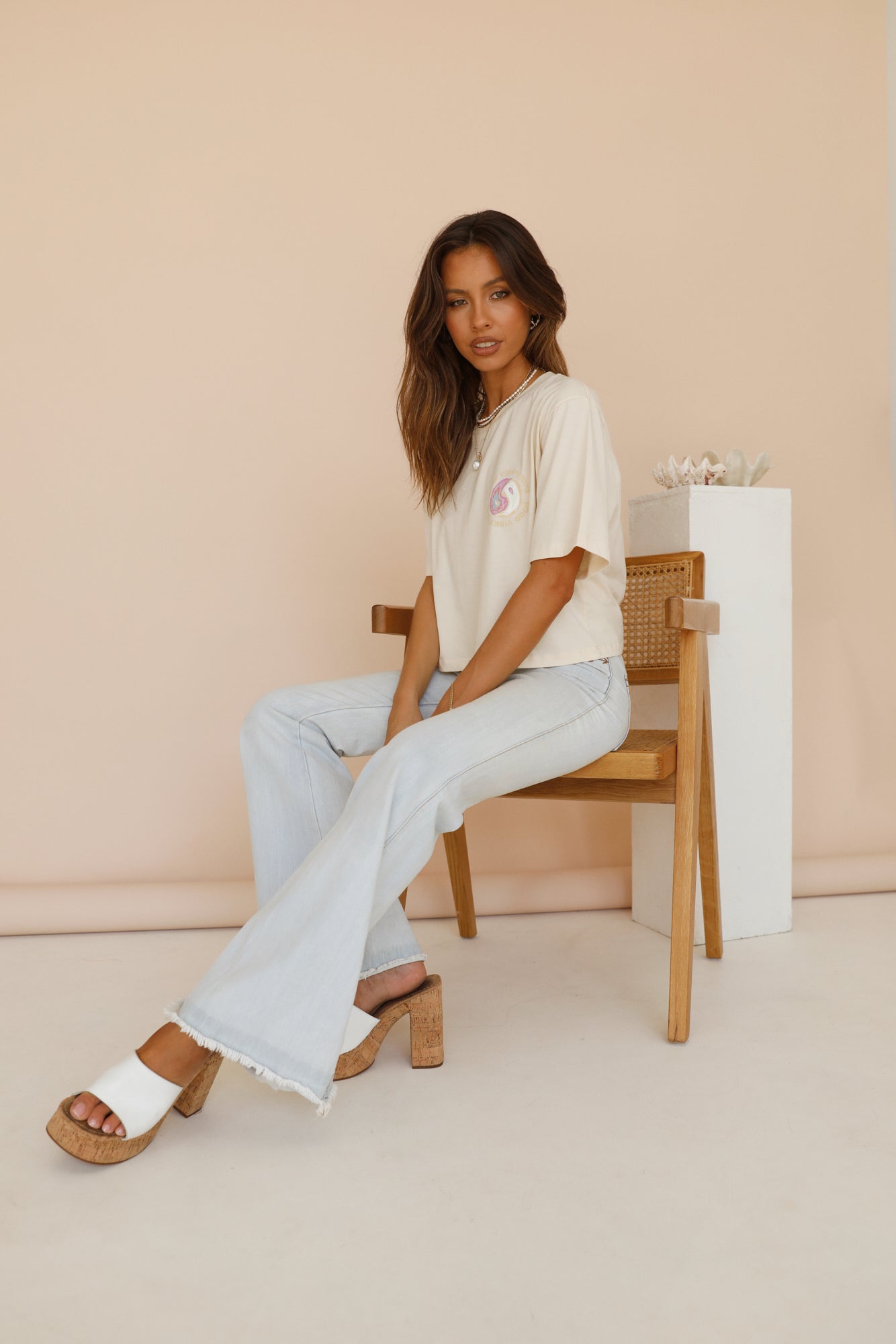 CHARLIE HOLIDAY Good Vibrations Boxy Tee Natural-Seaa Fashion