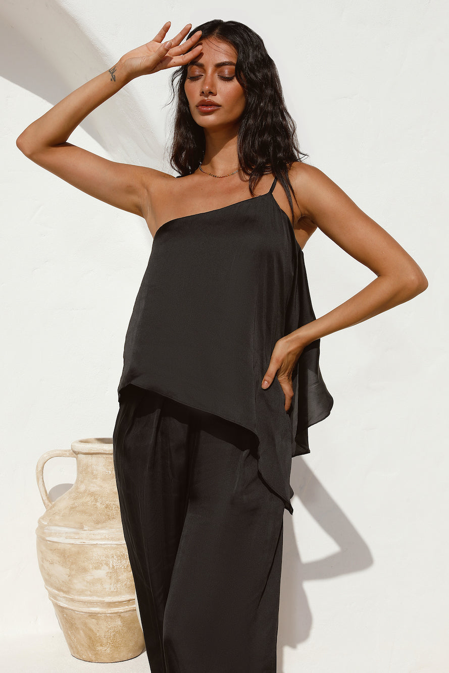 Moving In Crop Top Black-Seaa Fashion