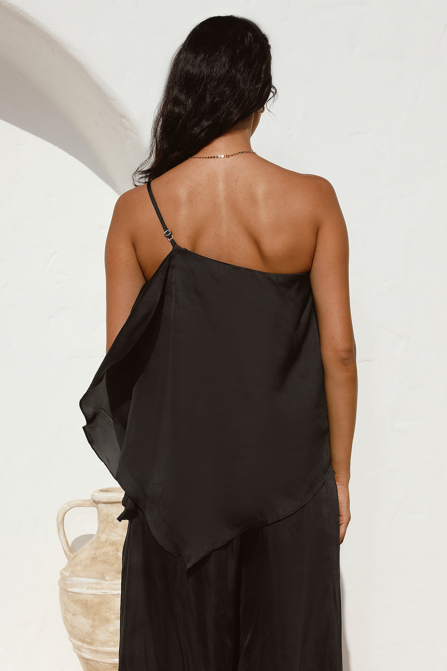 Moving In Crop Top Black-Seaa Fashion