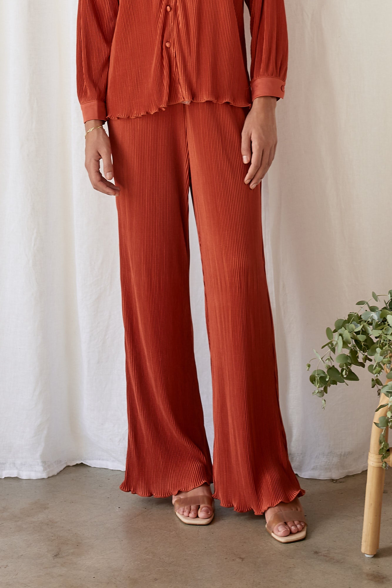 Voyager Pants Red-Seaa Fashion