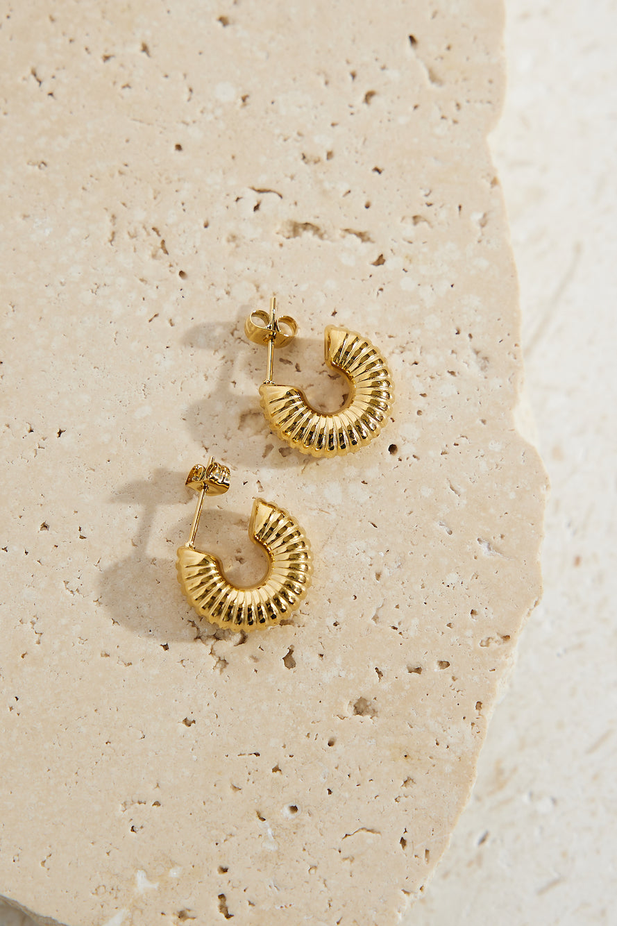 18k Gold Plated Spring Into Step Hoop Earrings Gold-Seaa Fashion