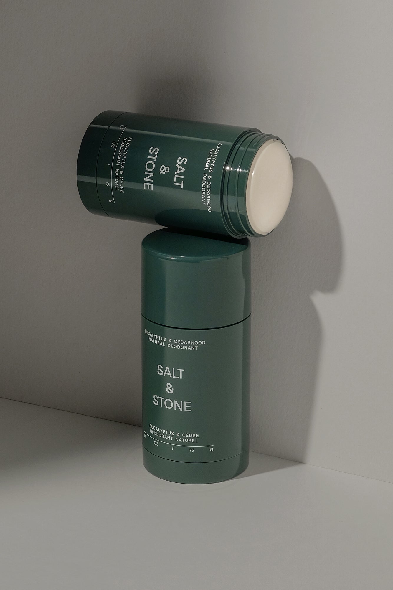 SALT & STONE All Natural Deodorant Eucalyptus and Cedarwood-Seaa Fashion