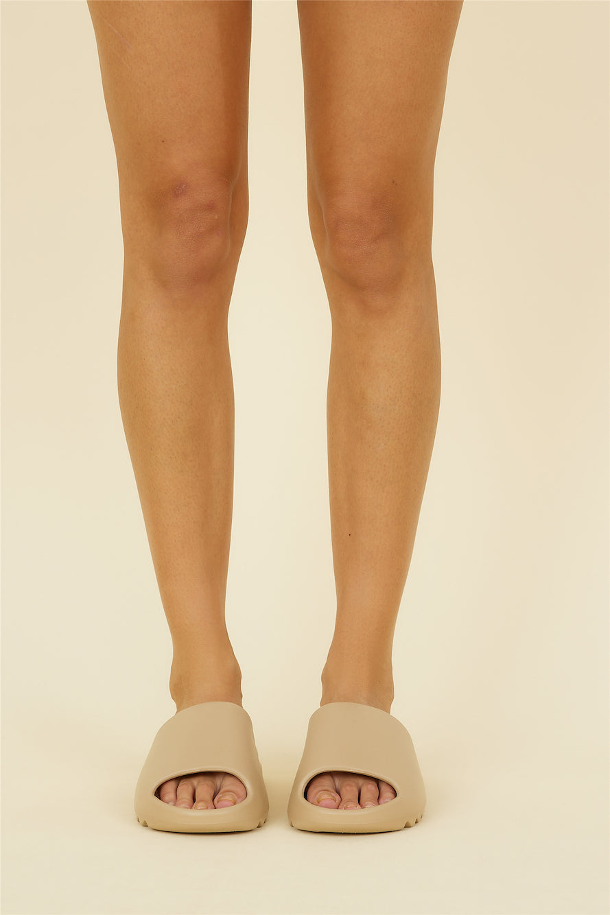 LABEL ATHLETIC Slides Skin-Seaa Fashion