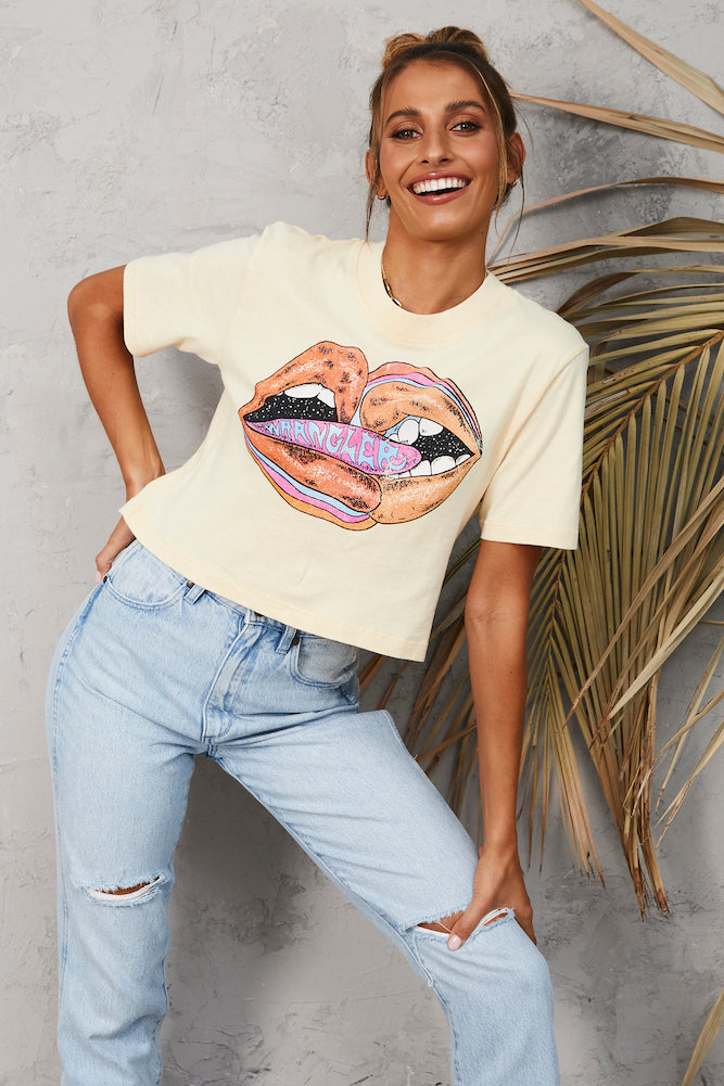 WRANGLER Double Lips Crop Tee-Seaa Fashion