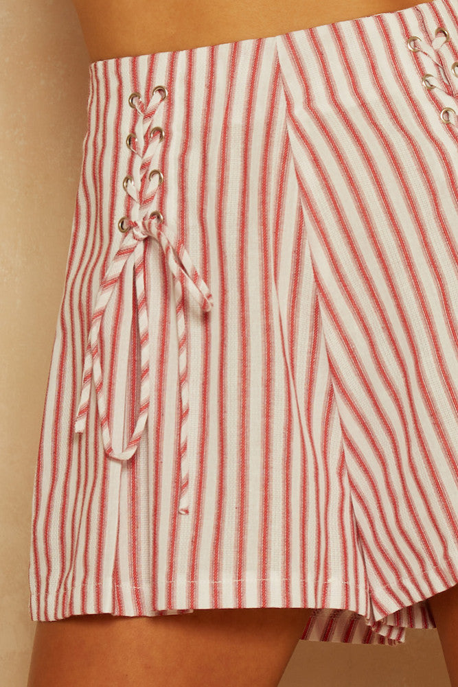 Catch A Wave Shorts Red-Seaa Fashion