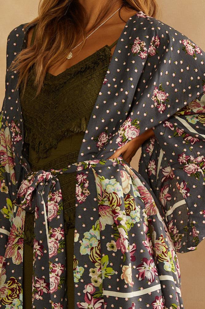 No Man's Land Kimono-Seaa Fashion