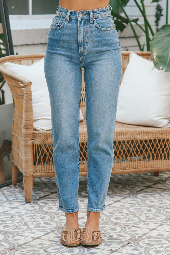 LEE High Mom Jeans Tenacity-Seaa Fashion