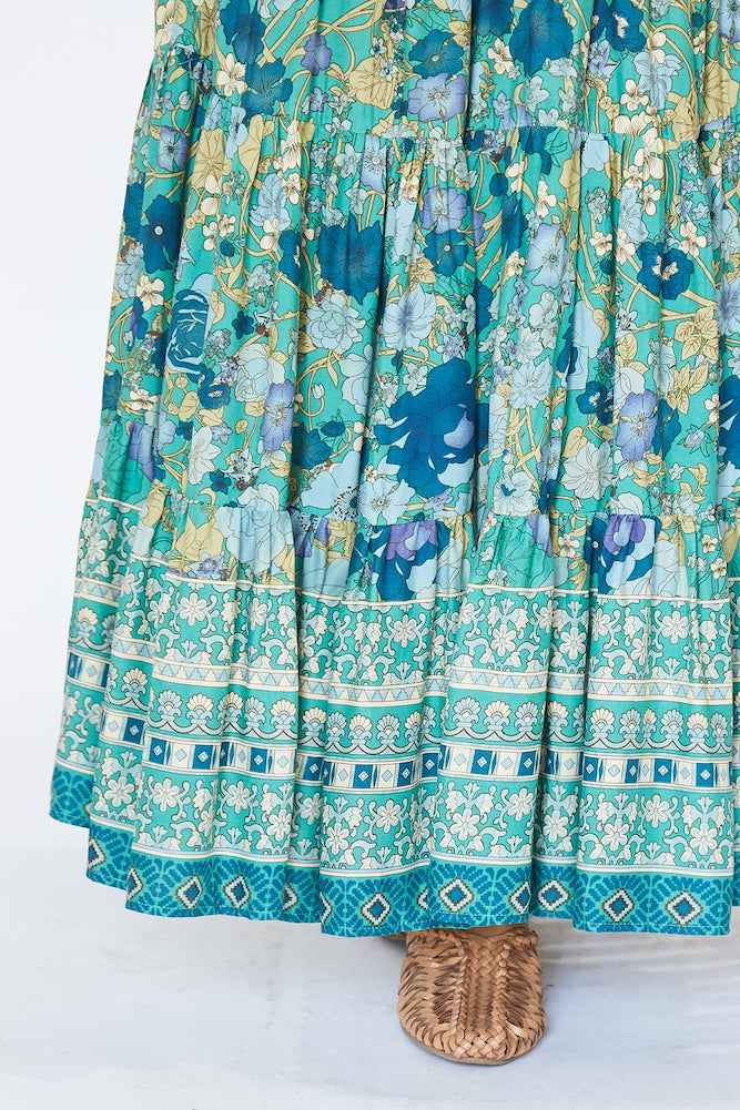 Arty Wonderland Maxi Skirt-Seaa Fashion