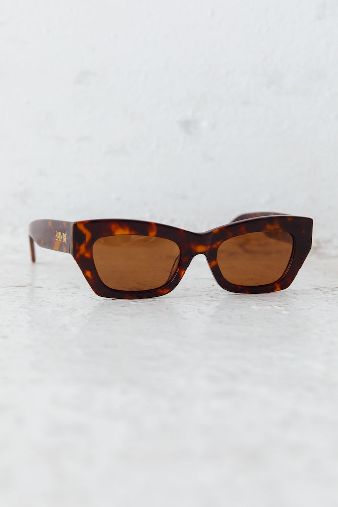 BANBÉ The Kerr Sunglasses Havana Brown-Seaa Fashion