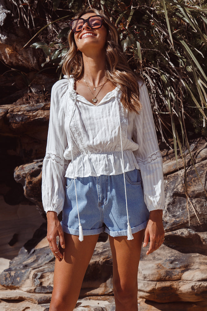 Hold On Crop Top White-Seaa Fashion