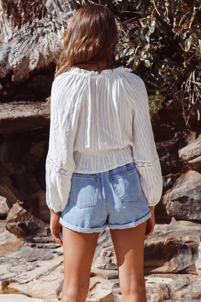 Hold On Crop Top White-Seaa Fashion