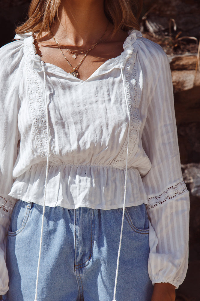 Hold On Crop Top White-Seaa Fashion