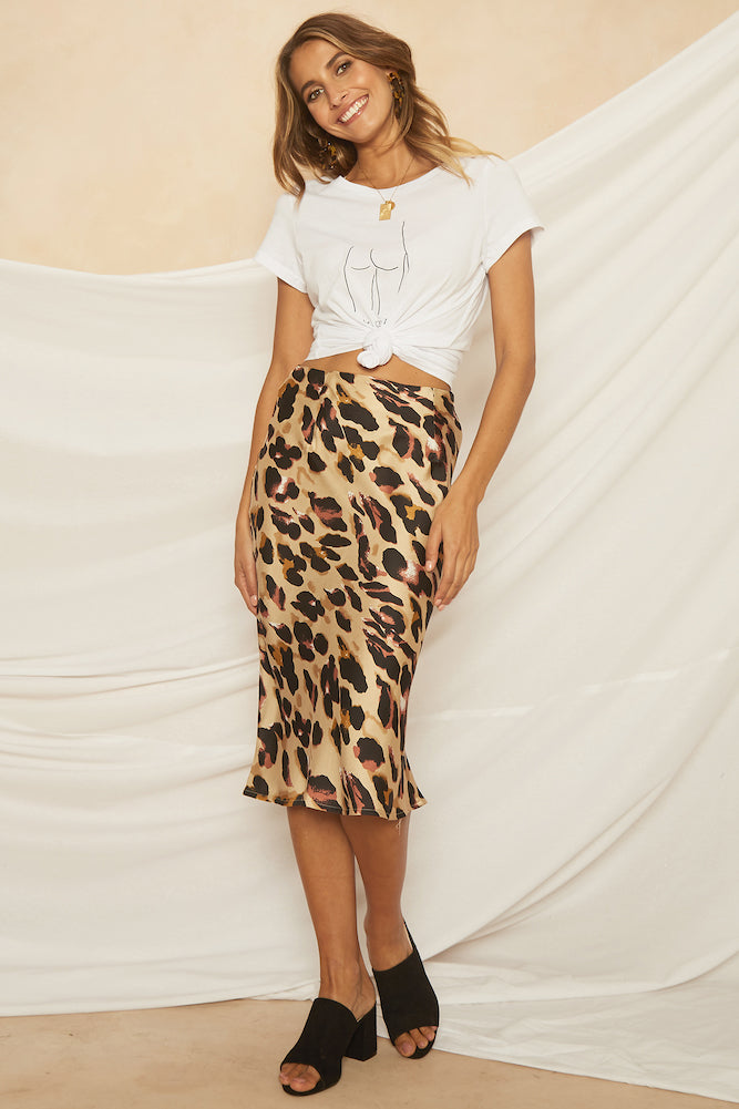 She Is Gemini Tee-Seaa Fashion