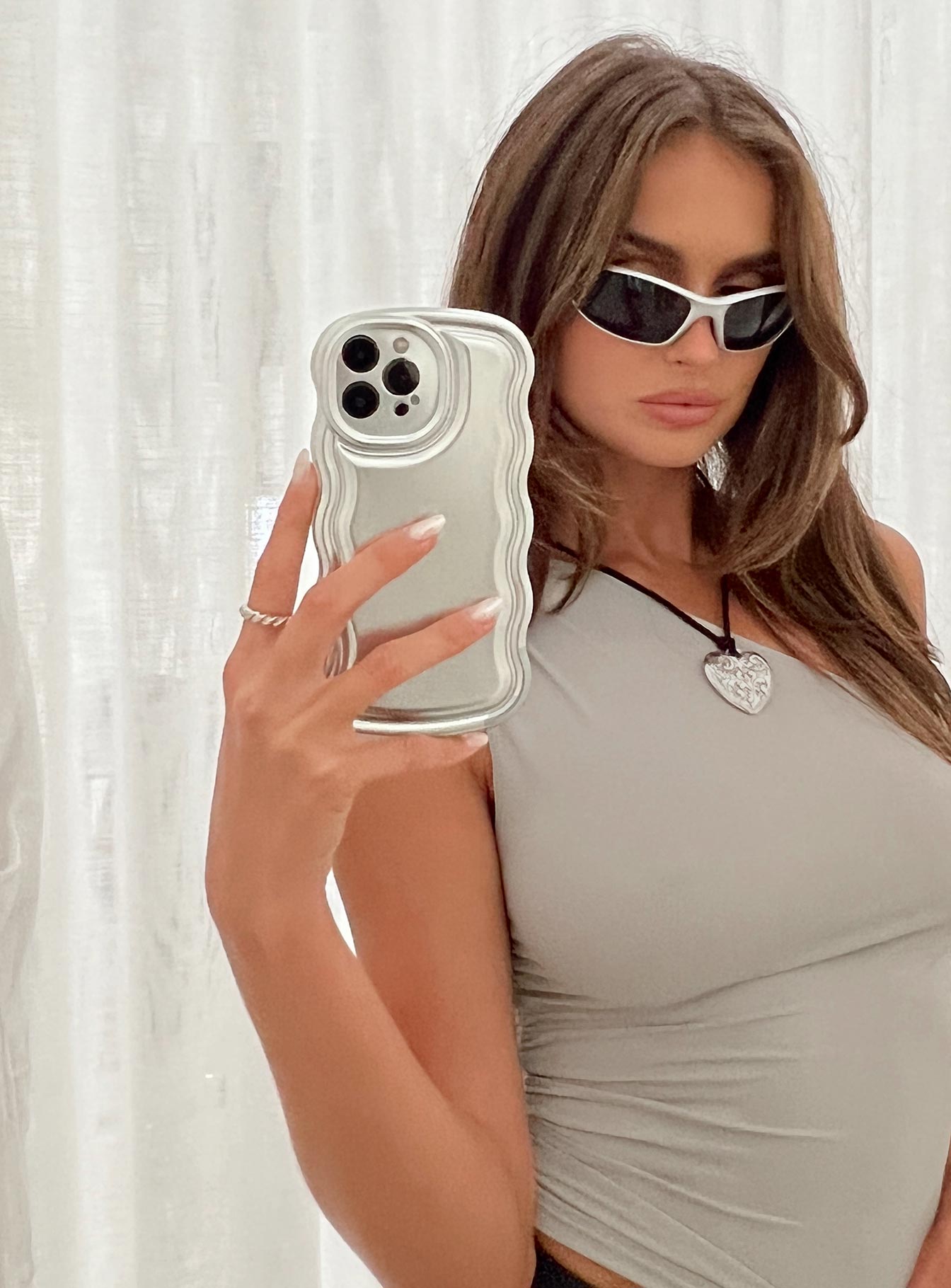 Granger iPhone Case Silver-Vipp Girl