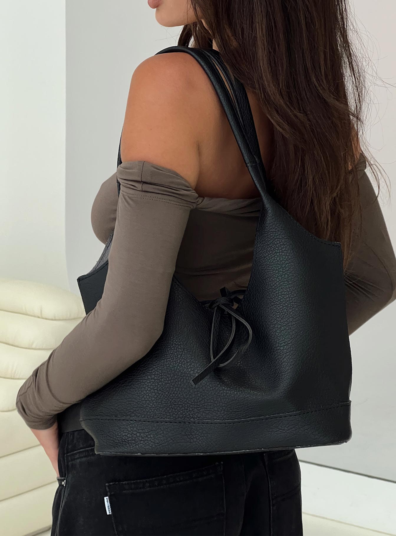 Nonstop Bow Detail Shoulder Bag Black-Vipp Girl