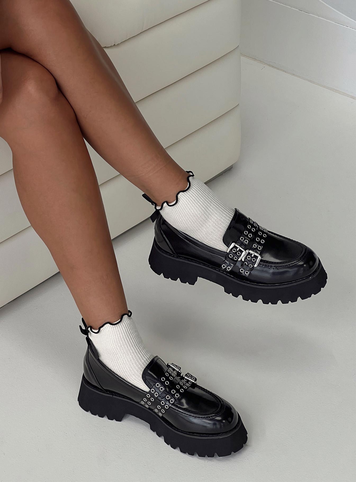 Mitali Loafers Black-Vipp Girl