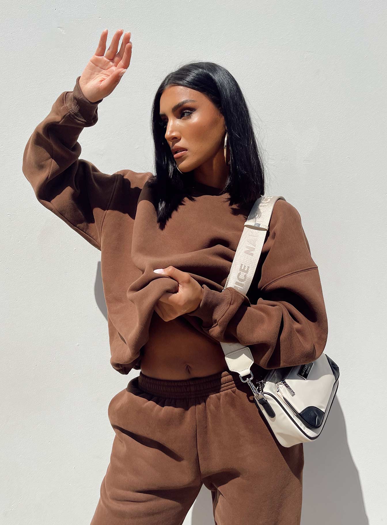 Club Basic Crewneck Sweatshirt Brown-Vipp Girl