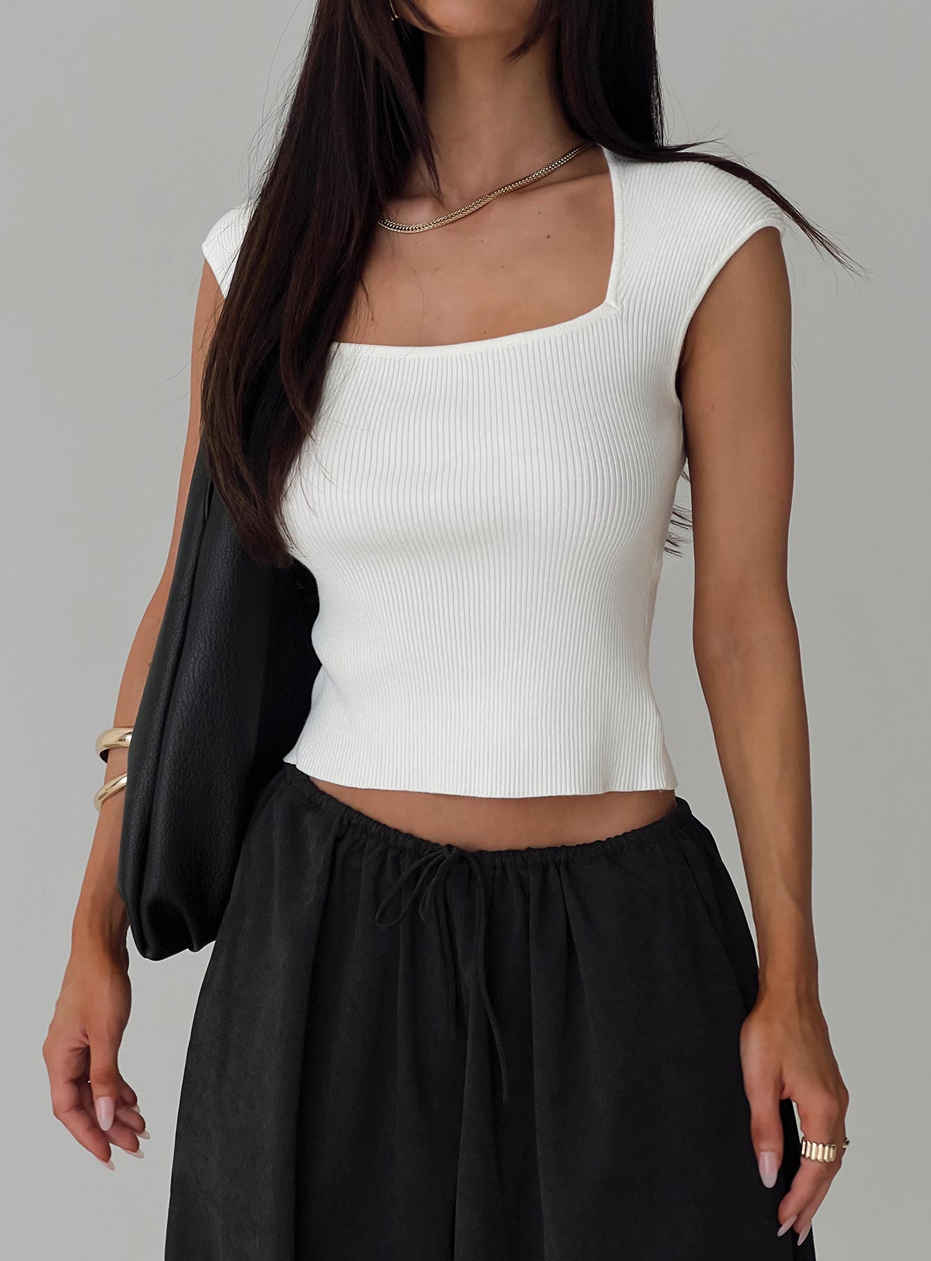 Merris Knit Top White-Vipp Girl